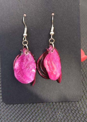 Edinstveni uhani z naravnimi listi, preliti z epoksi smolo